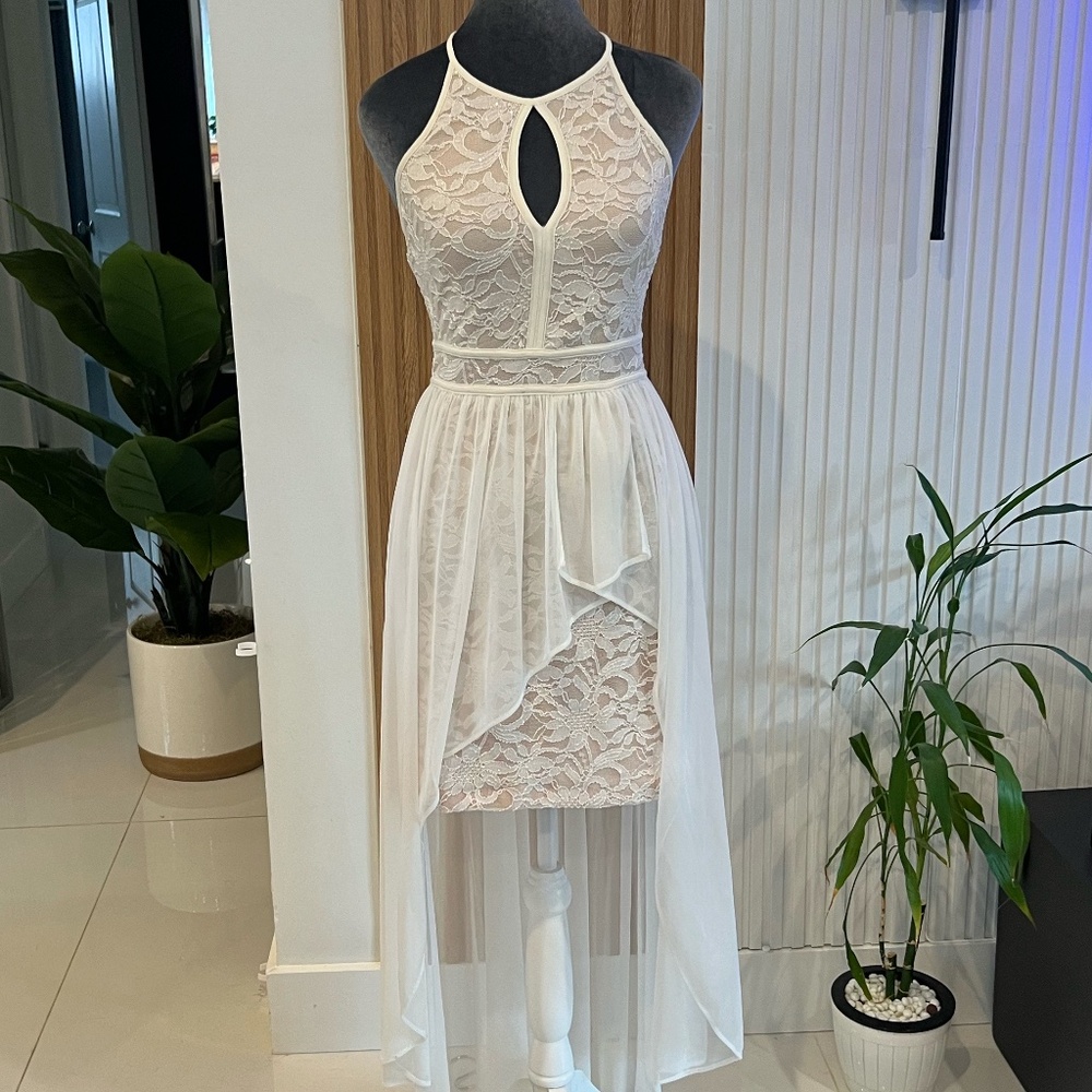 White & Beige High-Low Lace Keyhole Dress